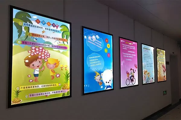HỘP ĐÈN SIÊU MỎNG