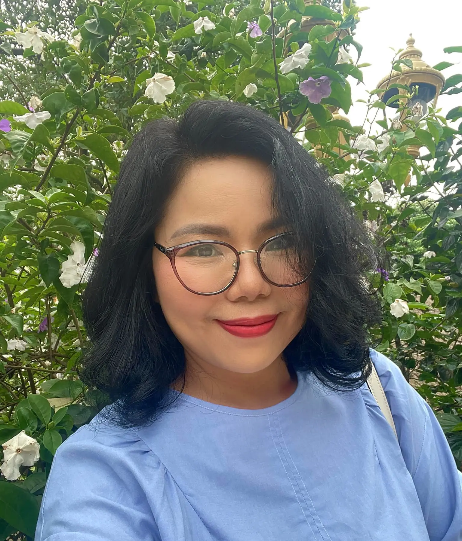 QUẢNG CÁO HƯNG LONG