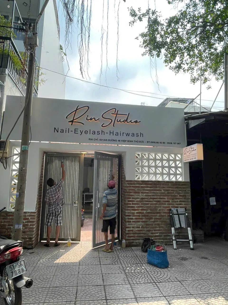 QUẢNG CÁO HƯNG LONG